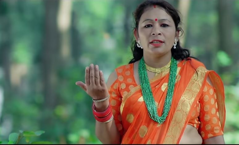 गायिका ललिता बोहोराले गाईन अहिले सम्मकै उत्कृष्ट डेउडा गित “जोराईलका चिउला ”हेर्नुहोस(भिडियो)
