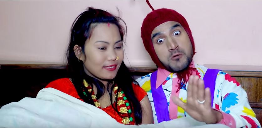 यादव देवकोटाले कान्छी बुडी रेजिना आले मगरलाई बिवाह गरे पछी “बुढो बिग्रियो”भन्दै जेठी बुढी पुगिन प्रहरीसम्म ,हेर्नुहोस (भिडियो)