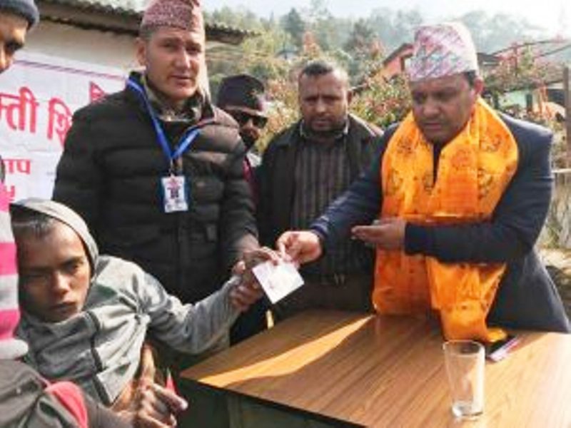 रामेछापको गोकुलगंगामा संचालित  एकीकृत घुम्ती शिविर सम्पन्न , ३ सय बढिले नागरिकता लिए