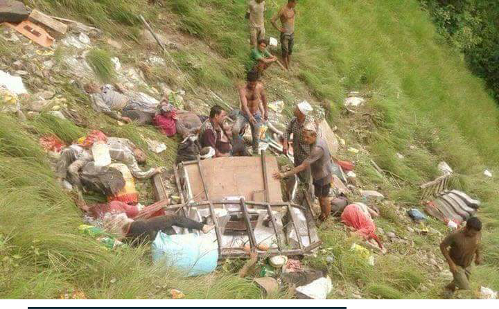 माघे संक्रान्तिको दिनैमा रोल्पामा रुवाबासी ! माईत नपुग्दै मृत्युको मुखमा