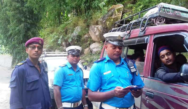 रामेछापमा ६ महिनामा सवारी कारवाहीबाट ४७ लाख बढि जरिवाना संकलन