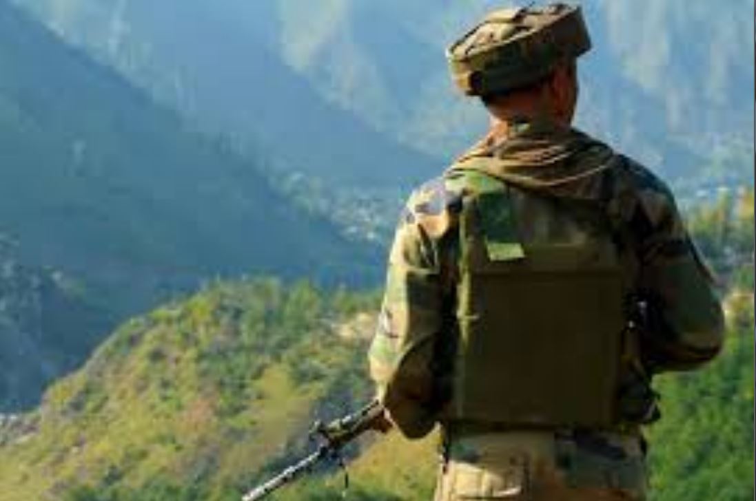 बर्दी सहित भारतीय प्रहरी काठमाडौंमा पक्राउ