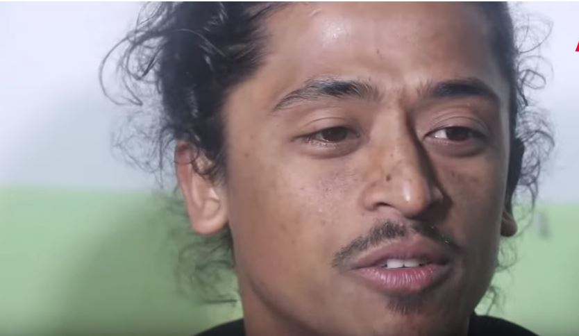 “सालको पात टपरी”आफ्नै जन्म दिनमा गाउदा फेरी खनिने त् हैन न मरिचमान श्रेष्ठ ‘बल्छी धुर्वे’ माथि-जन्म दिनमा गरे यस्तो आन्तरिक कुराको खुलासा (भिडियो)