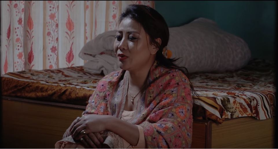 प्रेम दिवस नजिकिदै गर्दा गायिका अन्जु पन्तले रुवाएर अलपत्र पारिन महिमा लामालाई