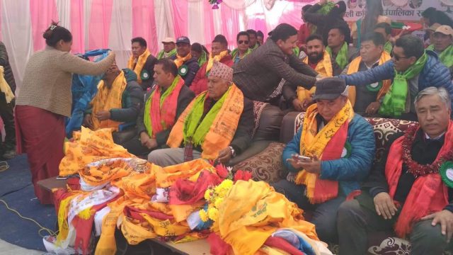 नेकपाको कार्यकर्तामा वितृष्णाः सोलुखुम्बुका डेढ सय कार्यकर्ताहरु नेका बने