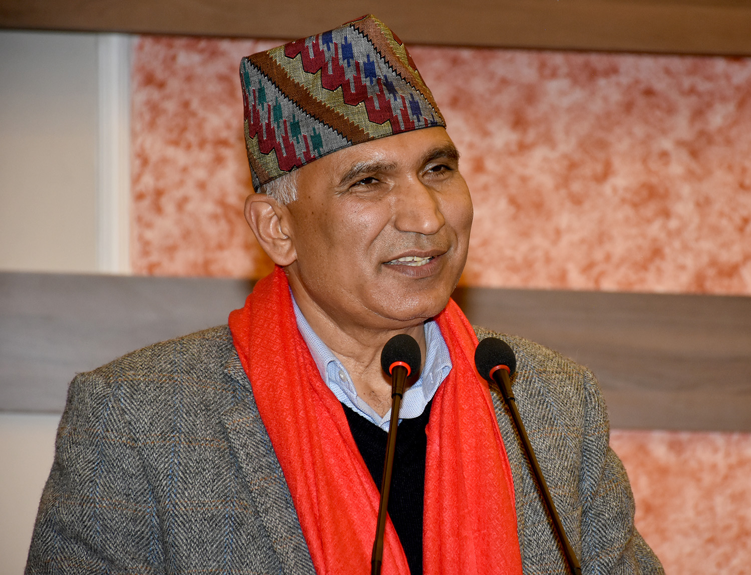 सरकारको नीति र निर्णय बिपरित काम गर्न खोज्यो सिके रावत र  विप्लव दुबैलाई कुनै पनि हालतमा छोड्दैनौ-विष्णु पौडेल