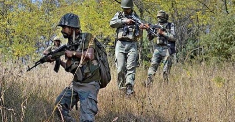 रातारात कश्मीरमा फेरी पनि तनाव : ६ भारतीय सुरक्षाकर्मी सहित आठजना मारिए