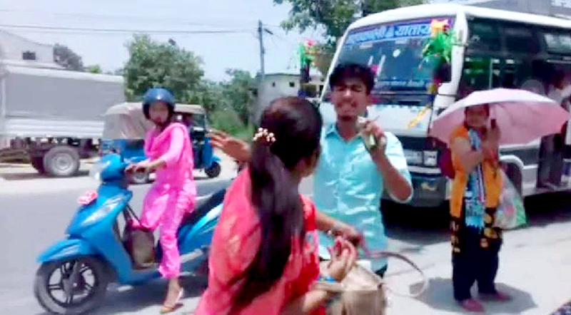 भाडाको विषयलाई लिएर चालकबाट यात्रु कुटिए ! यिनै हुन् कुटपिट गर्ने चालक गोकुल बोहरा