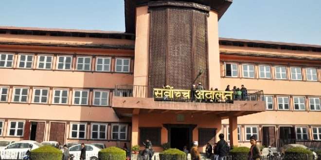हाम्रो देशको कानुन ! दुई प्रमुख न्यायाधीश निलम्बनमा ! न्यायाधीशकै प्रमाणपत्र नक्कली