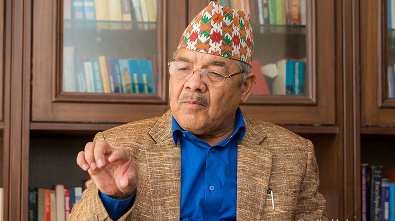 कि प्रधानमन्त्रीले पद छोड्नुपर्छ: वामदेव गौतम