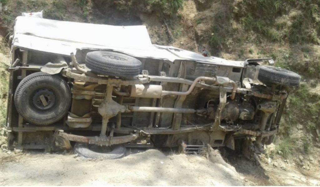 दुखद खबर !! जिप दुर्घटना ! हमाल परिवार सहित १० जना बेपता