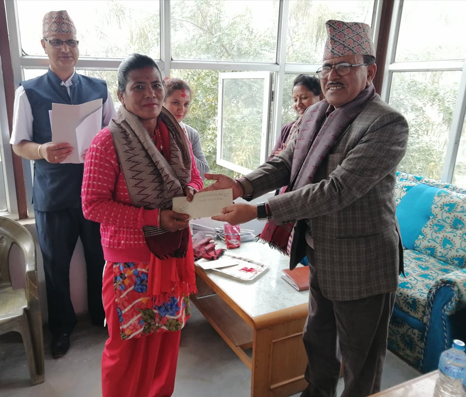 पाँचौ उद्योग दिवसको अवसरमा रामेछापका चार जना सफल उद्यमी सम्मानित