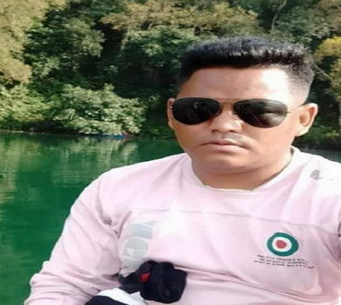 मन्थली नगरपालिका ६ भलुवाजोरका वडा अध्यक्ष रङ्गेहात प,क्राउ