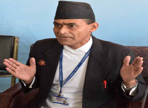 खरो अभिव्य’क्ति दिएर चर्चामा रहेका उपसचिव प्रेम सञ्जेल का’र्यकक्षमै कु’टिए