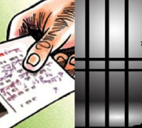 भारतीय नागरिकलाई नागरिकता सिफारिस गर्ने वडाध्यक्ष पक्राउ