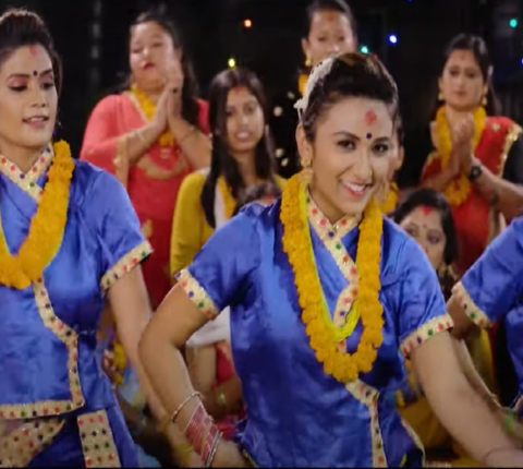 कस्तु पन्तको शब्द संगीत रहेको”देउसी भैलो”गीतमा रुबिना,निना बुढाथोकी र कबिताको अभिनय,हेर्नुहोस(भिडियो)