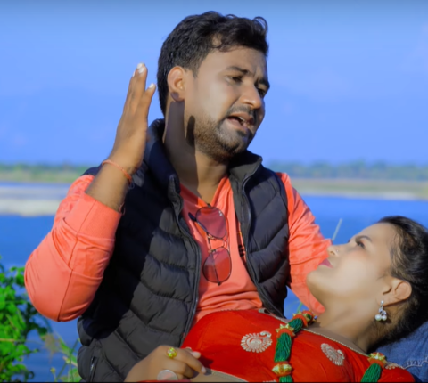 विजय थापाको संगित संयोजनमा रुपक र कमलाको अभिनयमा मौलिक डेउडा गित”मेरा तोला सुन”सार्वजनिक