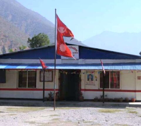 सिन्धुलीका आठ पालिकाको अत्यावश्यक बाहेकका सेवा बन्द