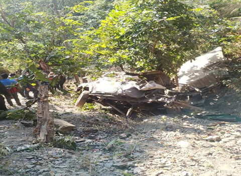 यात्रु बोकेको जिप दुर्घट’नाः छ जनाको मृ’त्यु, दुई घाइ’ते