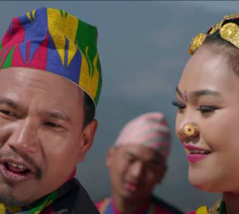 हास्यकलाकार बुद्धि तामाङ्गले अर्कै केटि रोजेपछि,राखे प्रेम प्रस्ताब (भिडियो)