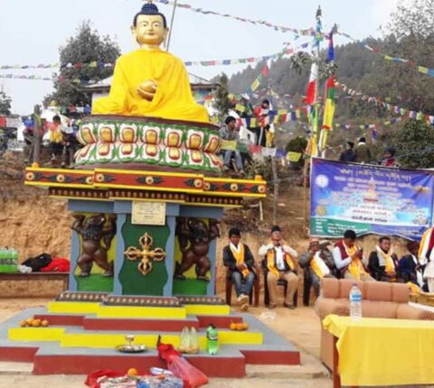 रामेछापको ओख्रेनीमा बुद्ध मूर्ति तथा पार्कको उद्धघाटन