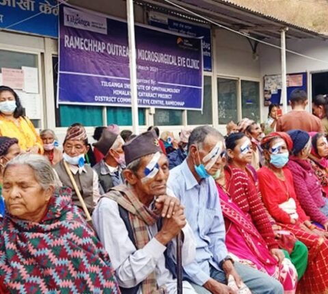 आठ सय भन्दा बढी आँखाका रोगिको निःशुल्क उपचार
