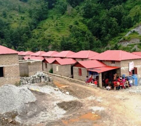 बजेट अभावमा गुन्साल एकीकृत नमुना बस्ती निर्माणको काम अलपत्र