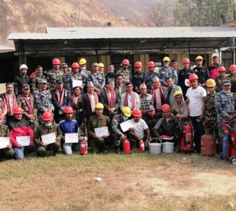 रामेछापको मन्थलीमा अग्नि नियन्त्रक अनुशिक्षण तालिम