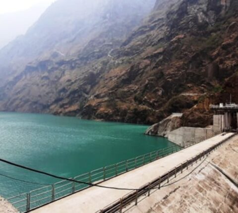 माथिल्लो तामाकोसी जलविद्युत आयोजनाको सुरुङमा पानी पठाउन थालियो
