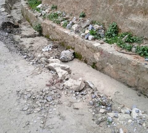 दिक्तेल–खानीडाँडा–आहाले सडक कालोपत्रेको काम नसकिँदै जीर्ण