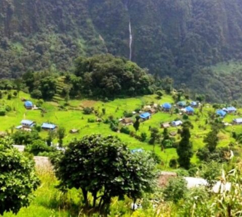 सोलुखुम्बुका गाउँमा चहलपहल बढ्यो