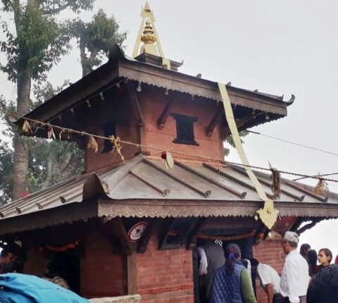 दशैंमा शक्तिपिठमा नियमित पूजा : स्वास्थ्य सुरक्षा मापदण्डमा कडाइ गरिने