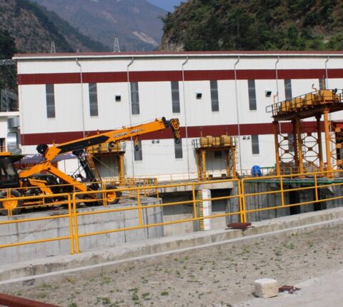 लिखु ४ आयोजनाबाट ५२ मेगावाट विद्युत् राष्ट्रिय प्रसारण लाइनमा जोडियो