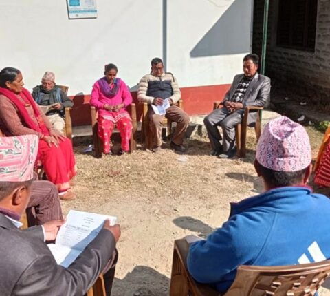 रामेछापको माकादुममा स्थानीय सभा बैठक