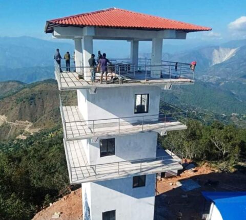 रामेछापको भालुखोप डाँडामा भ्युटावर निर्माण