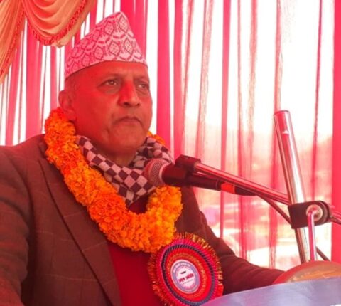 सत्ता गठबन्धन एमालेसँग चुनावमा जान डराएको एमाले नेता ढुङ्गेलको आरोप