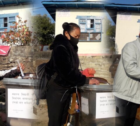 खोटाङमा स्ववियु निर्वाचनको नमूना मतदान