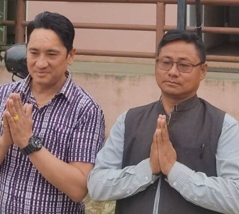 खाँडादेवीमा काँग्रेस माओवादी गठबन्धनको प्रतिबद्धता : सडक कालोपत्रेदेखि एक गाउँ एक उत्पादनसम्म
