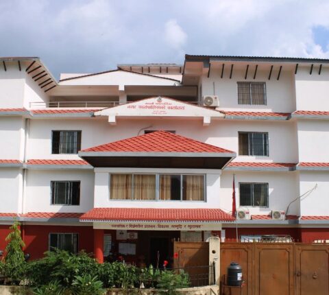 असार १० गते मन्थली नगरपालिकाको सेवा बन्द हुने