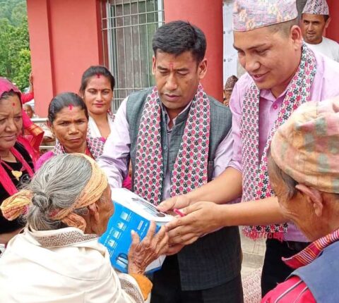 मन्थली गरपालिका–२ का १०७ जना ज्येष्ठ नागरिक वडाकार्यालयबाट सम्मानित