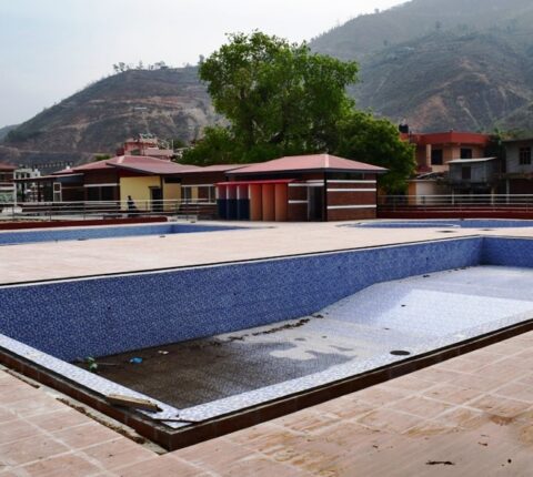 मन्थली नगरपालिकाको गौरवको आयोजना तीनलाल स्मृति पार्क अझै सञ्चालनमा आएन