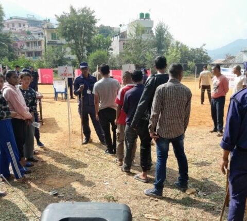 रामेछापका तीन पालिकामा नमुना मतदान