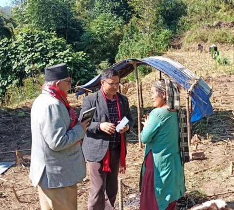 दुरागाउँमा रामेछाप एमालेको घरदैलो र कोण सभा