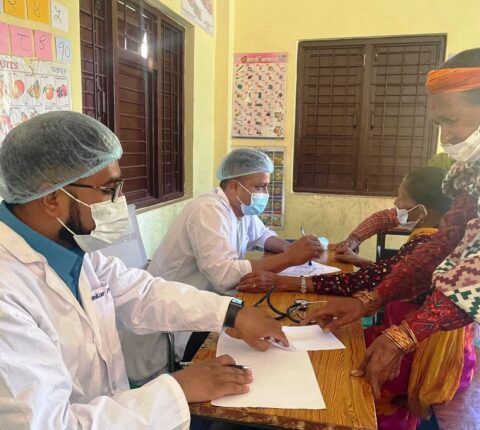 मन्थली नगरपालिका–१२ गेलुमा निःशुल्क स्वास्थ्य शिविर : ७०० जना लाभान्वित