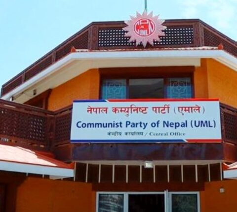 एमालेको ‘मिसन ग्रासरुट’ अभियान : रामेछापमा तीन नेता खटिए