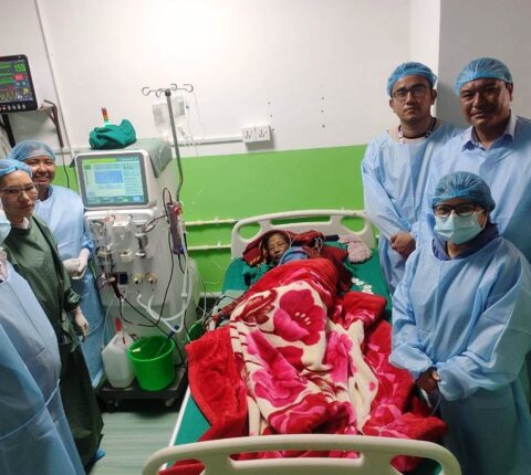 जिल्ला अस्पताल रामेछापमा डायलायसिस सेवा सुरु