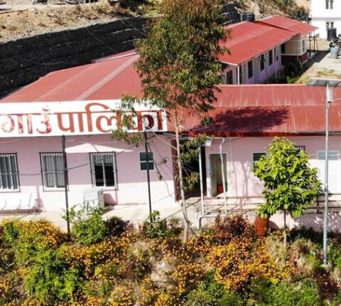 शिक्षालाई उत्पादनसँग जोड्न खाँडादेवी गाउँपालिकामा “एक विद्यालय उद्यम कार्यक्रम“