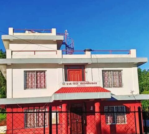 रामेछापका १५ वडा भवन विहीन : धेरै वडा कार्यालय भाडाको कोठाबाट सञ्चालन