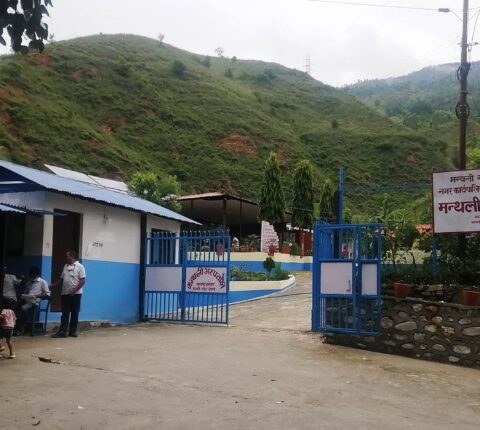 सुविधा सम्पन्न बन्दै मन्थली अस्पताल, दैनिक २०० बिरामीलाई उपचार सेवा
