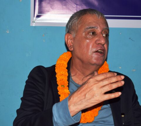 सर्वोच्चले राजनीति गर्ने होइन : डा.शशाङ्क कोइराला
